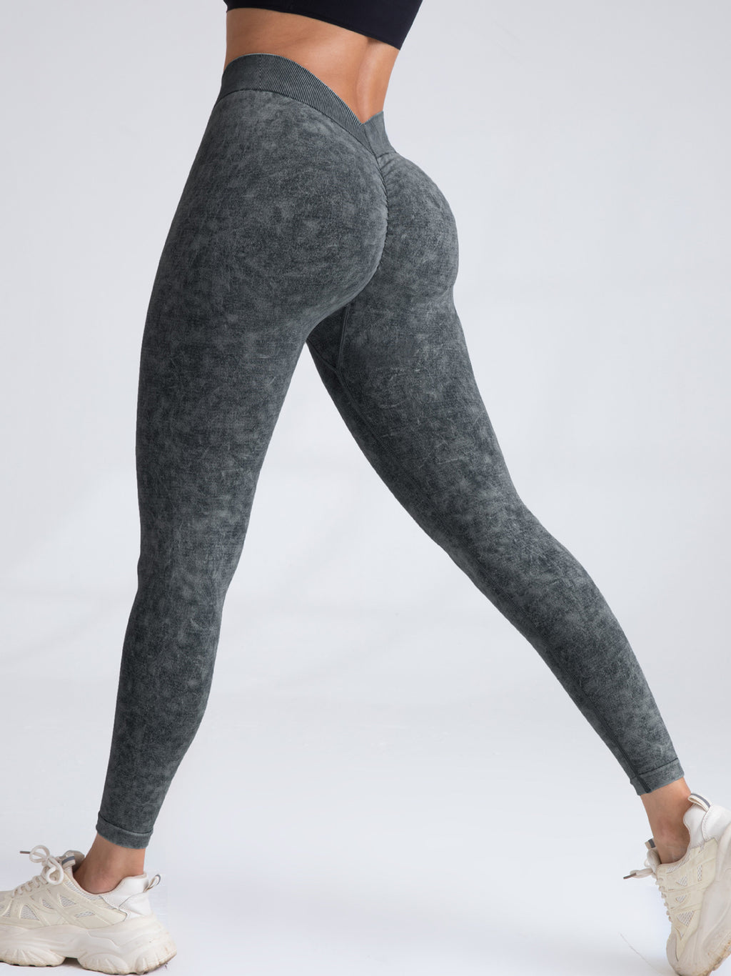 V Back Scrunch Butt Workout Leggings
